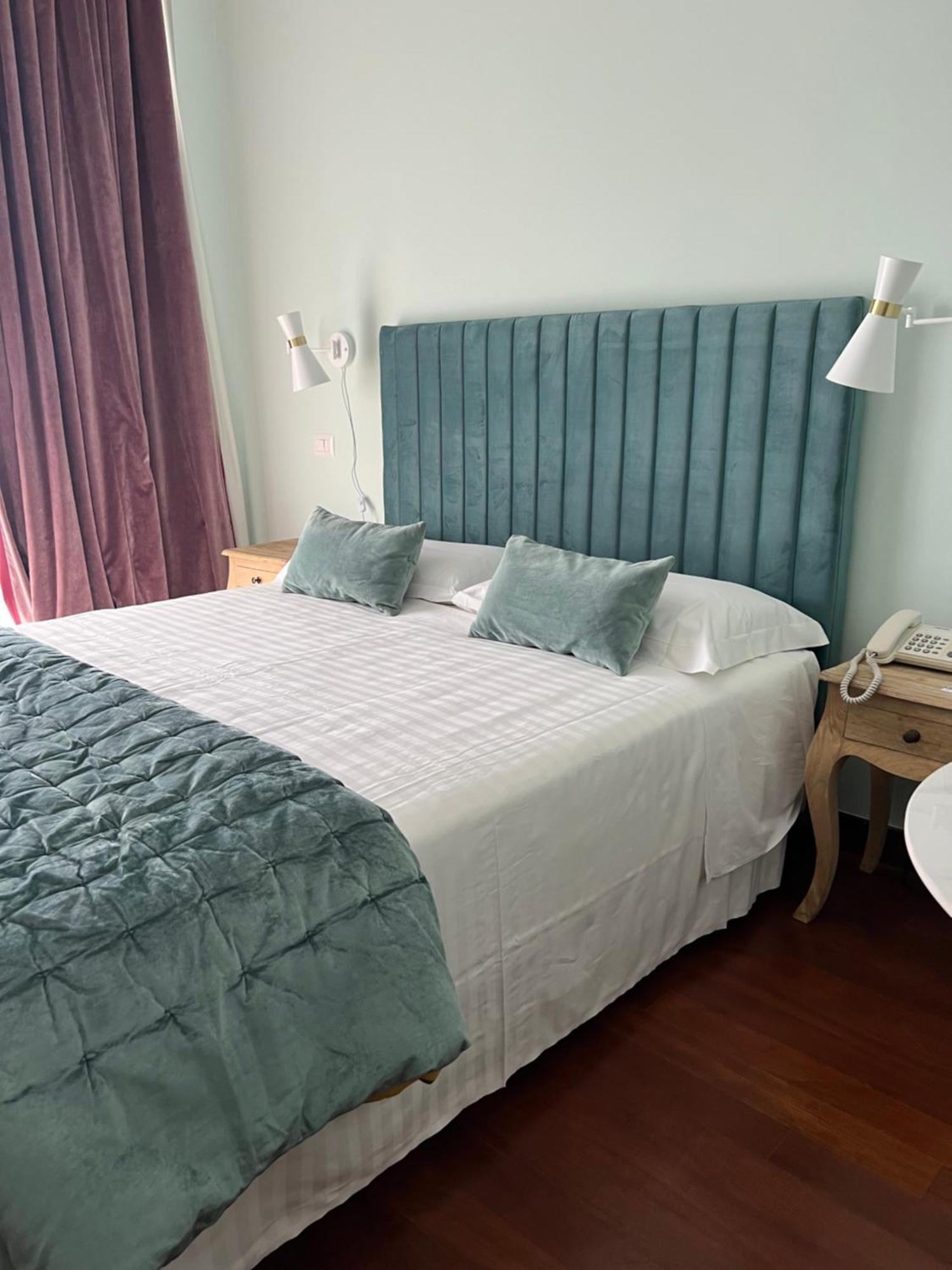 Hotel Fenix Рим Екстер'єр фото