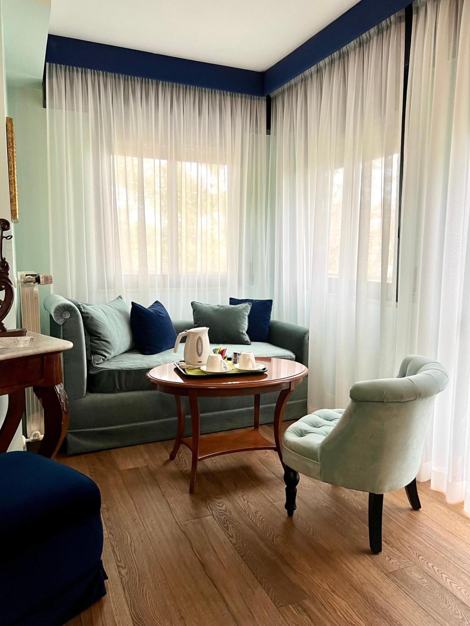 Hotel Fenix Рим Екстер'єр фото